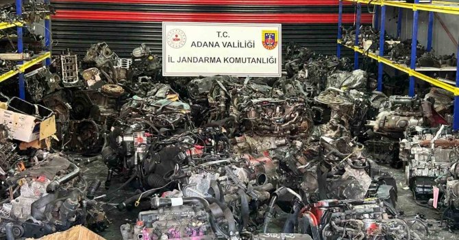 Adana’da 96 kaçak otomobil motoru ele geçirildi