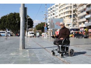 Nostalji tramvayı da seferlerine yeniden başladı