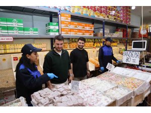 Toroslar’da zabıta ekipleri bayram öncesinde denetimlerini artırdı