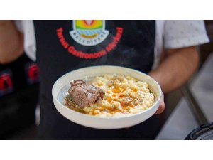 Tarsus Gastronomi Merkezi misafirlerini ağırlamaya devam ediyor