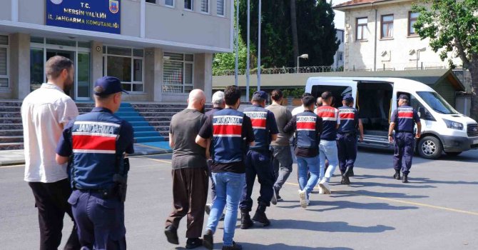 Mersin merkezli 8 ilde DEAŞ operasyonu: 11 tutuklama