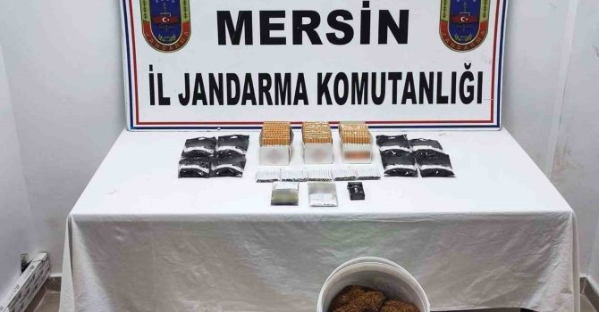 Mersin’de kaçak makaron operasyonu: 2 gözaltı