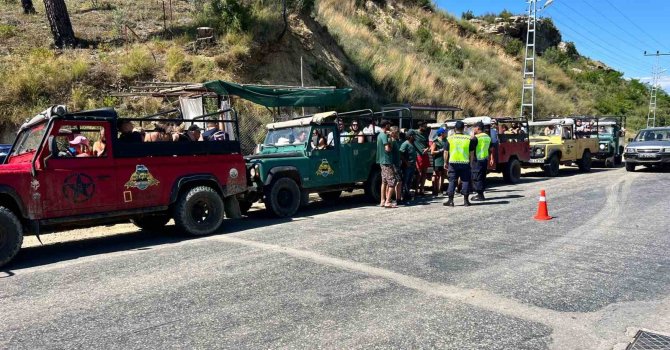 Antalya’da safari araçları denetlendi