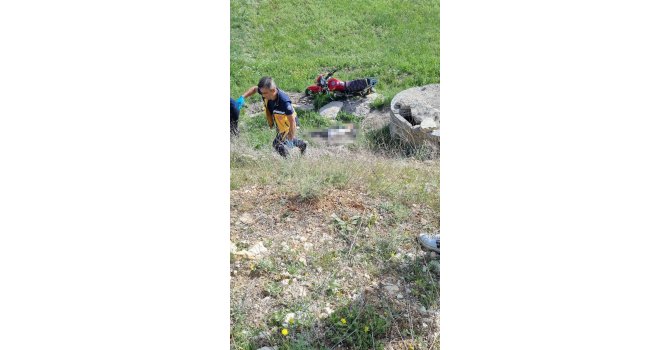 Isparta’da motosiklet şarampole yuvarlandı: 1 ölü, 1 yaralı