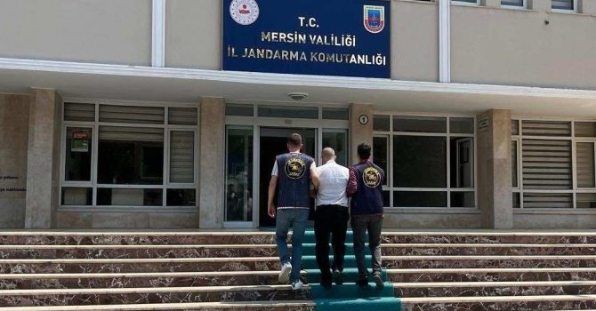 Mersin’de 6 yıldır aranan 2 şahıs yakalanarak tutuklandı