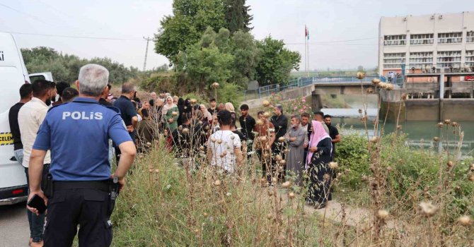 Serinlemeye girdi canından oldu, ailesi cesedin üzerinde gözyaşı döktü