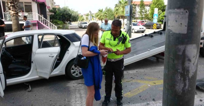 İki otomobil çarpıştı, alkollü çıkan Litvanyalı sürücünün ehliyetine el konuldu