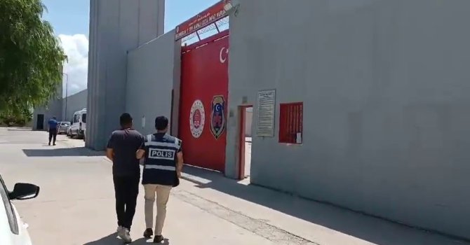 Hatay’da kesinleşmiş hapis cezasıyla aranan şahıs yakalandı