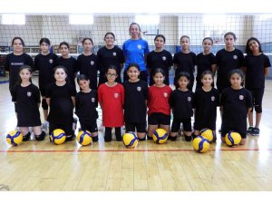 Voleybol kursları, Filenin Sultanları sayesinde doldu