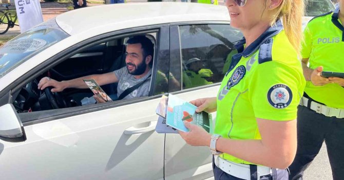 Mersin’de bayram dolayısıyla trafik tedbirleri arttırıldı