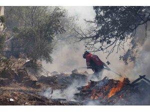 Mersin itfaiyesi sıcak hava nedeniyle çıkabilecek yangınlara karşı uyarıda bulundu