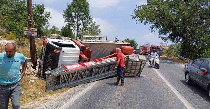 Çamlıyayla yolunda kaza: 1 yaralı