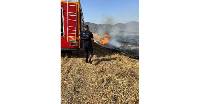 Hassa’da çıkan anız yangını söndürüldü