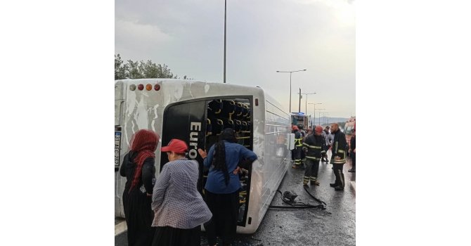 Tarım işçilerini taşıyan otobüs devrildi: 12 yaralı