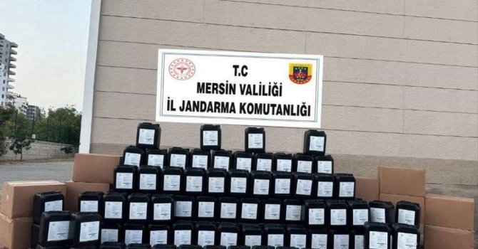 Mersin’de sahte içki üreten 2 şüpheli yakalandı