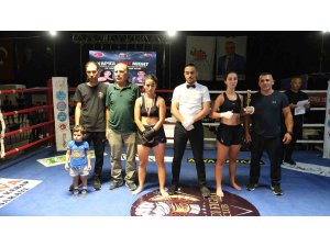 Kemer’de Kick Boks Şampiyonlar gecesi