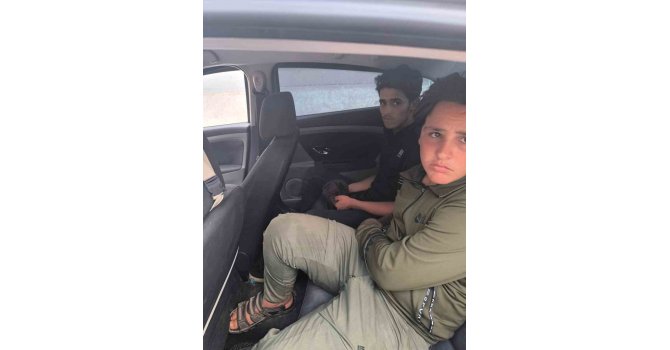 Aracıyla kaçak göçmen taşıyan şahıs tutuklandı