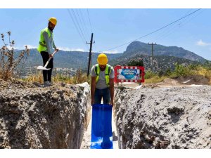 MESKİ’nin, Silifke’de başlattığı içme suyu iletim hattı çalışmaları sürüyor