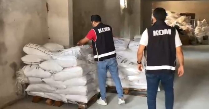 Yurt dışına gönderiliyormuş: Mersin’de 50 ton kaçak ve sahte deterjan ele geçirildi