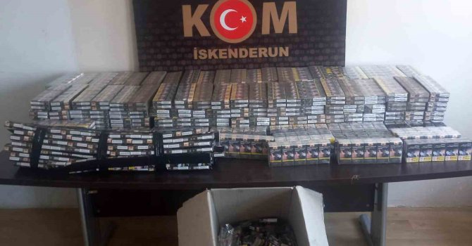 Hatay’da durdurulan araçtan 4 bin 90 paket kaçak sigara çıktı