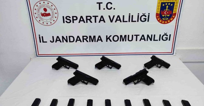 Isparta’da silah kaçakçılığı yapan şahıs tutuklandı