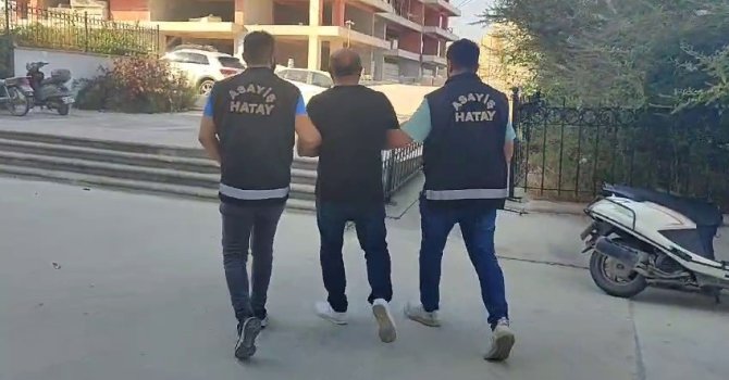 22 yıl kesinleşmiş hapis cezasıyla aranan şahıs yakalandı