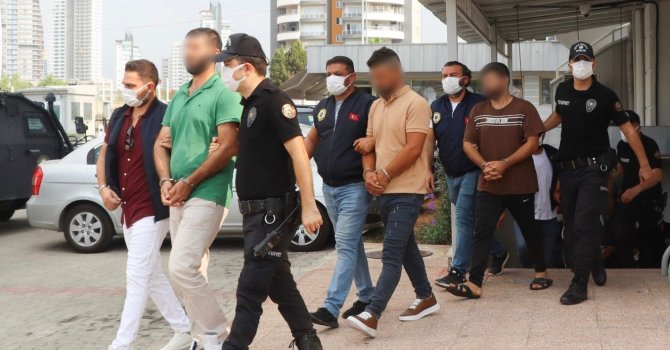 Mersin’de terör örgütü operasyonu: 14 şüpheli yakalandı