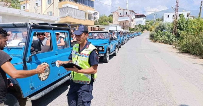 Alanya’da safari araçlarına yönelik denetim