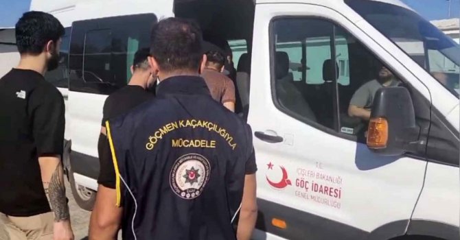 Mobil Göç aracının kullanıldığı uygulamada 11 düzensiz göçmen yakalandı