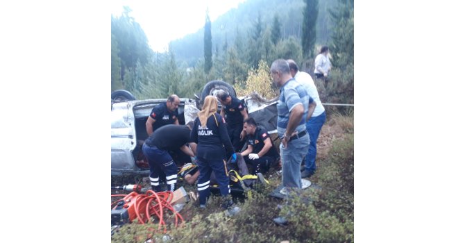 Burdur’da kontrolden çıkan otomobil şarampole devrildi, 1 yaralı