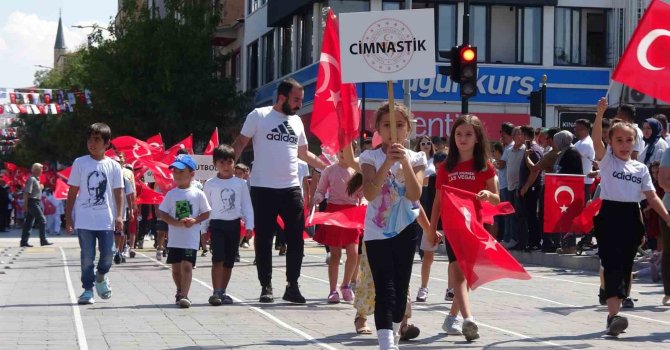 30 Ağustos Zafer Bayramı’nın 102’inci yılı Burdur’da coşku ile kutlandı