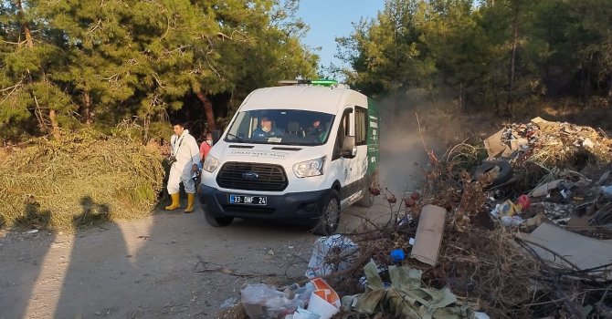 Mersin’de çöplükte bulunan cesedin elleri ve ayaklarının bağlı olduğu ortaya çıktı