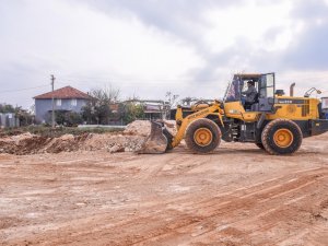 Kepez’den yeni yılın ilk parkı Altıayak’a