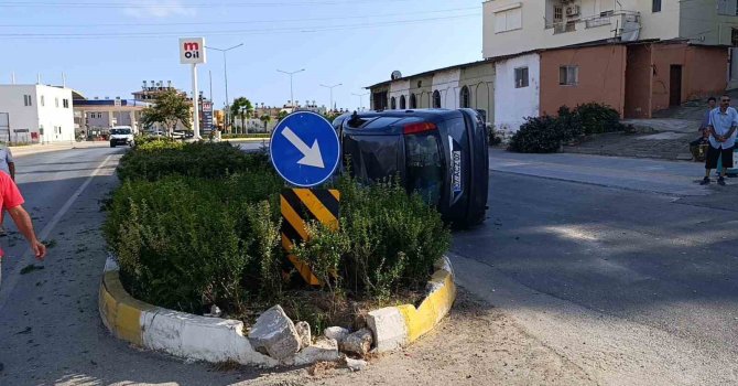 Takla atan otomobilden burnu bile kanamadan çıktı