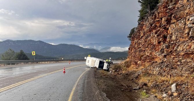 Akseki’de trafik kazası: 1 yaralı