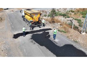 Kahramanmaraş’ta asfalt ve parke çalışmaları