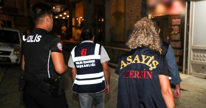 Mersin polisinden iş yerlerine denetim: 8 iş yerine 1 milyon 550 bin TL ceza kesildi