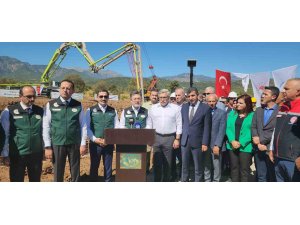 Bakan Yumaklı, Tahtaköprü Barajı sulama hattı çalışmalarını inceledi