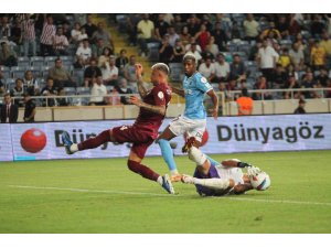 Trendyol Süper Lig: Hatayspor: 1 - Trobzonspor: 0 (İlk yarı)