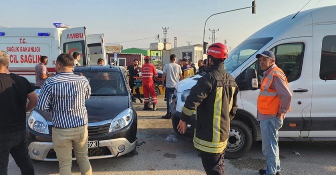 Antakya’da trafik kazası: 5 yaralı