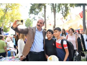 Konyaaltı Belediyesi’nden üreten kadınlara destek