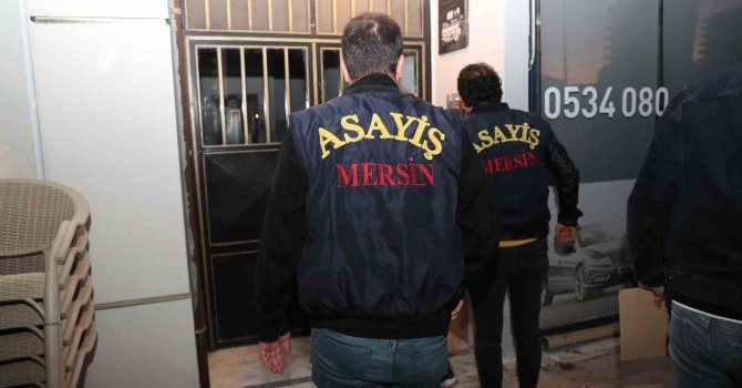 Mersin’de eş zamanlı operasyon, aranan 97 şahıs yakalandı