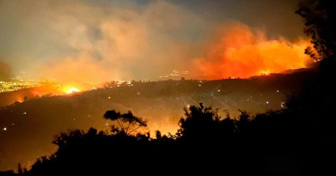 Orman yangını 8’inci saatte gece karanlığında etkisini hissettiriyor