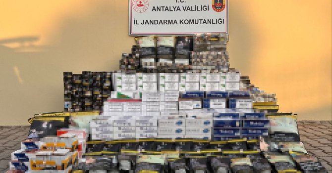 Antalya’da bir işletmede 860 kilo tütün ele geçirildi