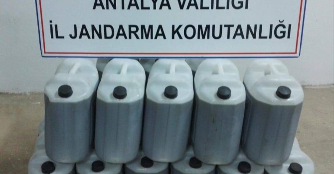 Antalya’da 6 bin litre sahte zeytinyağı ele geçirildi