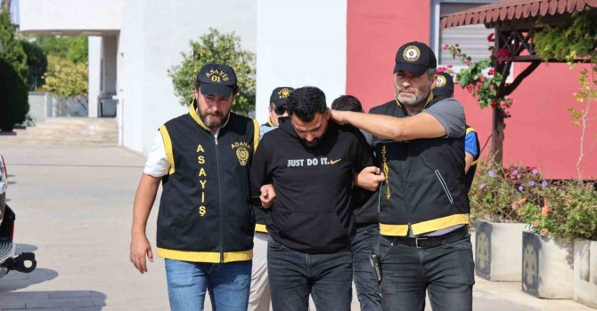 Uzun namlulu silahla saldırı düzenleyeceklerdi, polis yakaladı