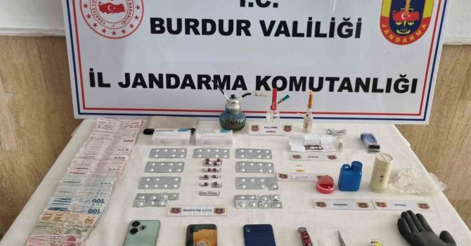 Burdur’da uyuşturucu operasyonlarında 9 şüpheli tutuklandı