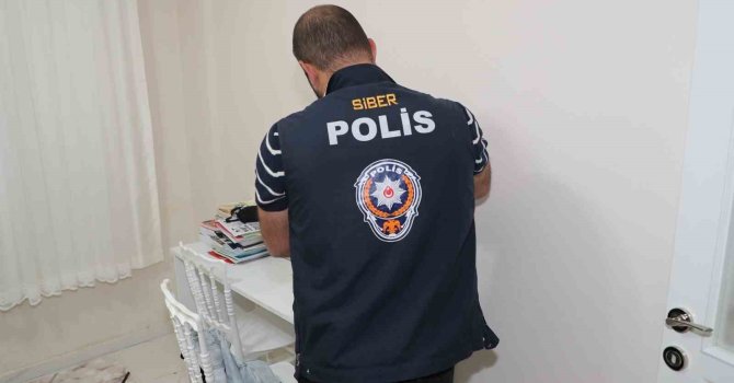 Mersin merkezli 3 ilde yasadışı bahis operasyonu: 20 gözaltı