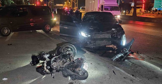 Adana’da otomobil ile motosiklet çarpıştı: 1 ölü