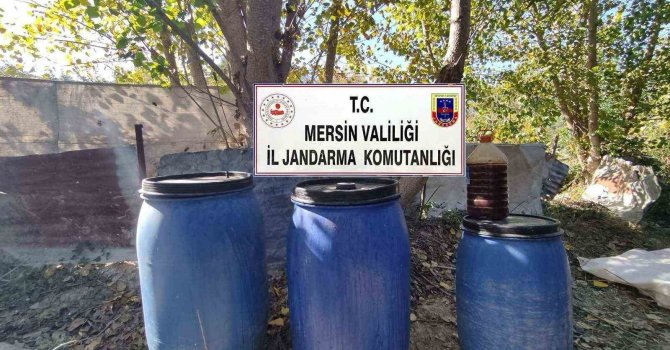 Mersin’de 510 litre sahte içki ele geçirildi